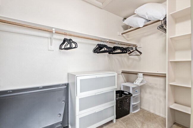 Building Photo - Charming 2-Bedroom Townhome in Scottsdale Racquet Club