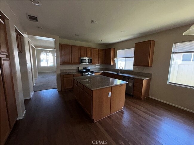 Building Photo - 31083 Manford Dr