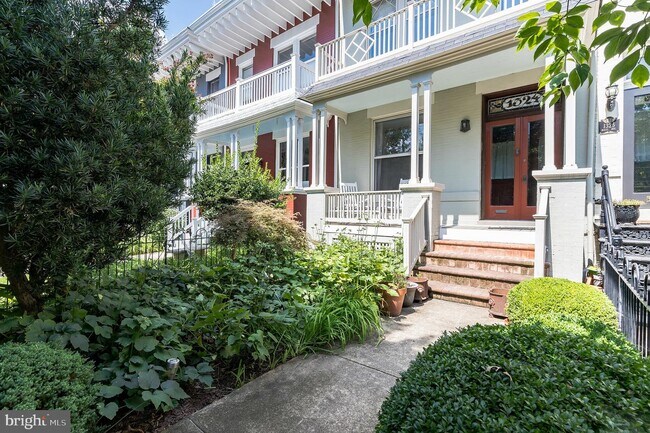 Building Photo - 1324 Massachusetts Ave SE
