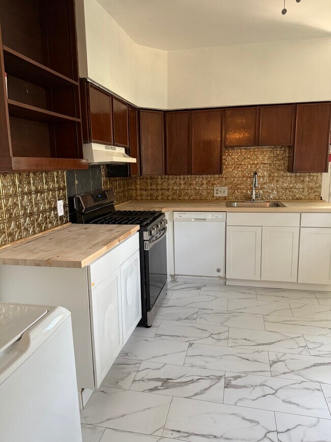 Foto del edificio - 934 Lowerline St