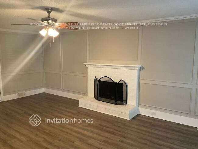 Foto del edificio - 5066 Stoney Point Ln