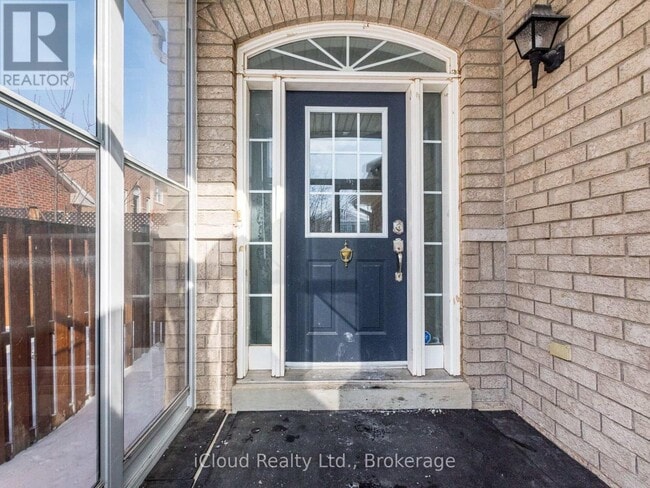 Building Photo - 7333 Cork Tree Row