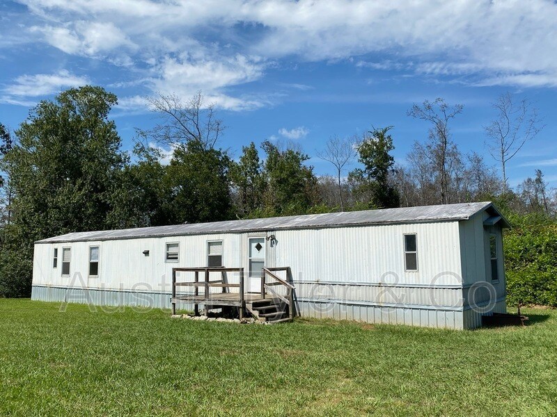 Primary Photo - 2167 Fairview Rd