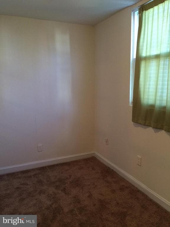 Building Photo - 1830 Independence Ave SE