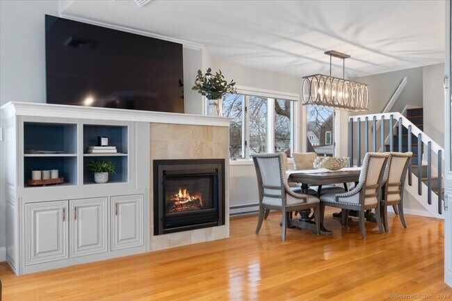 Foto del edificio - 146 Chittenden Field Ln