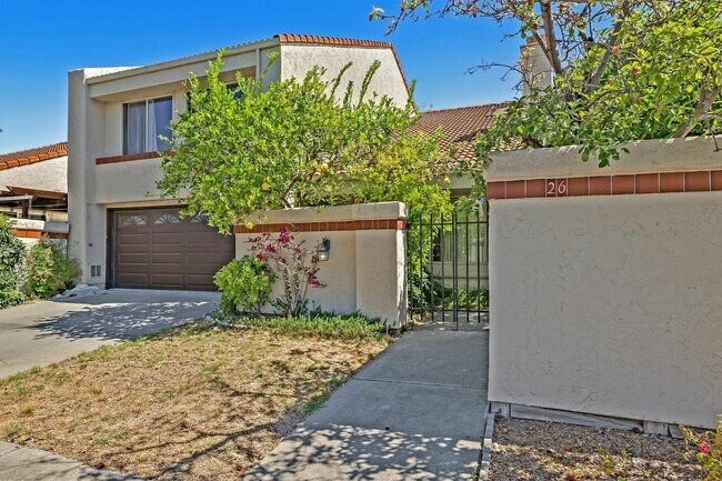 Building Photo - 26 Lido Cir