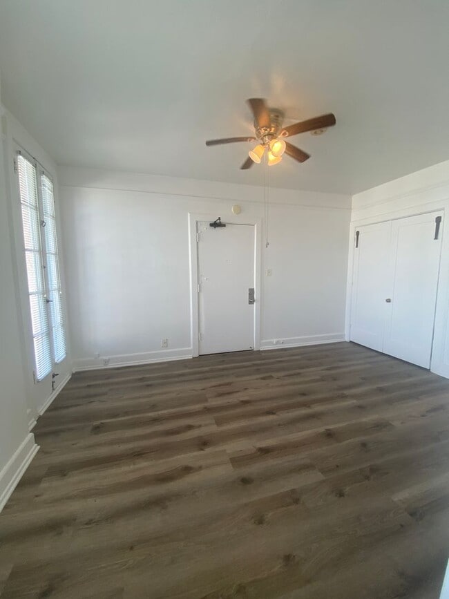 Foto del edificio - Downtown Studio