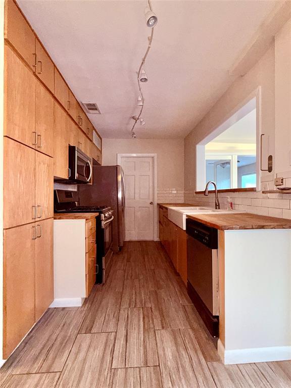 Foto del edificio - 5413 Coventry Ln