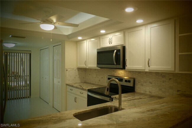 Building Photo - 16401 Kelly Woods Dr