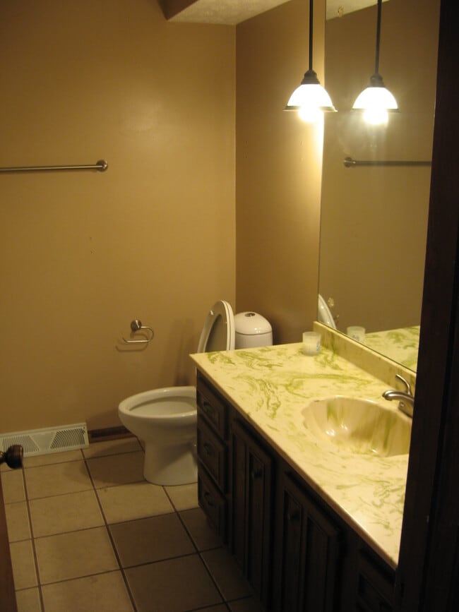 First Floor Bathroom - 5938 Pine Rise Ct