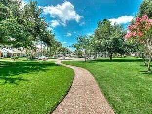 Foto del edificio - **NEW PRICE 3/2.5 APPLE TREE TOWNHOUSE**