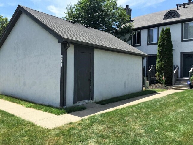 Building Photo - 6926 Avery Road