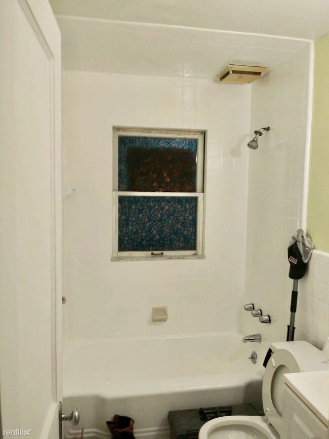 Foto del edificio - 2 br, 1 bath House - 18759 McCormick St