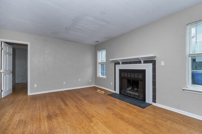 Building Photo - 5116 Condor St