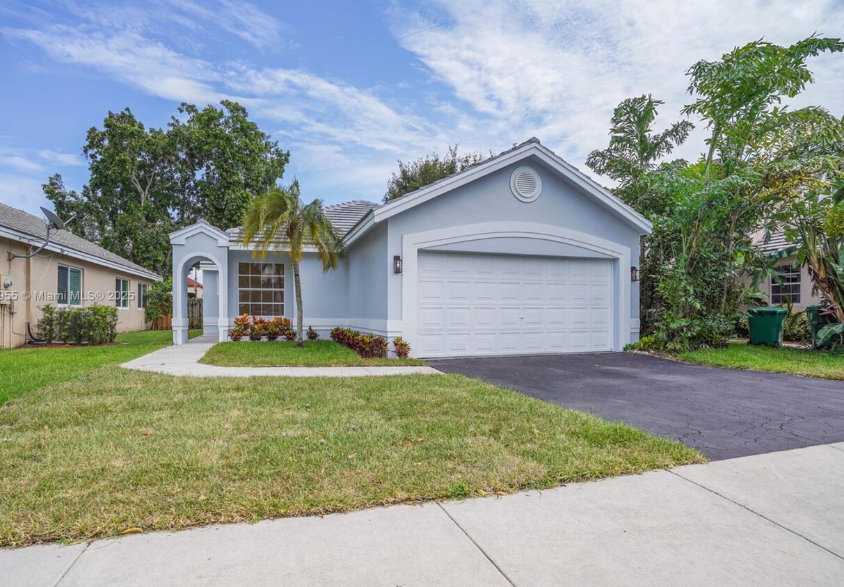 Primary Photo - 9354 Arborwood Cir