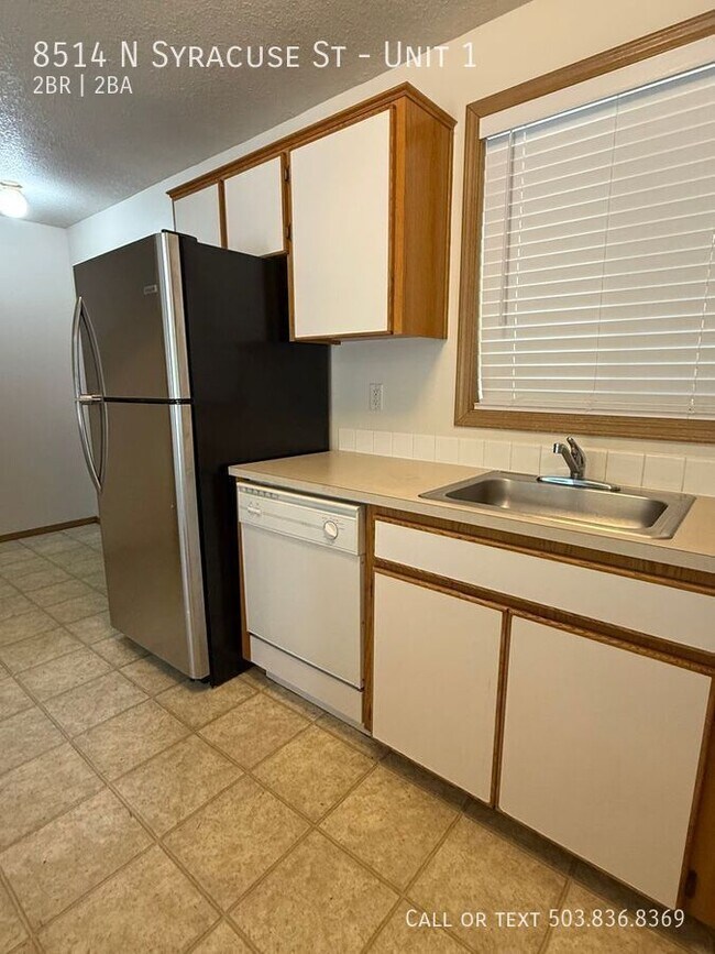 Foto del edificio - 8514 N Syracuse St