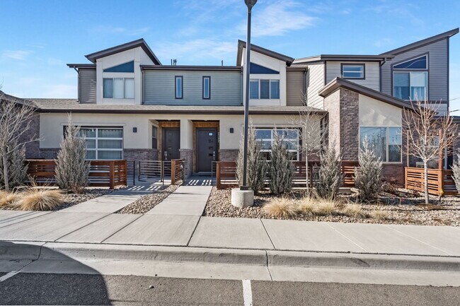 Foto del edificio - 6388 Nelson Ct