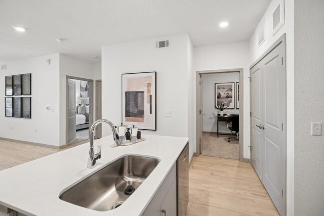 Building Photo - Ascend at Gateway