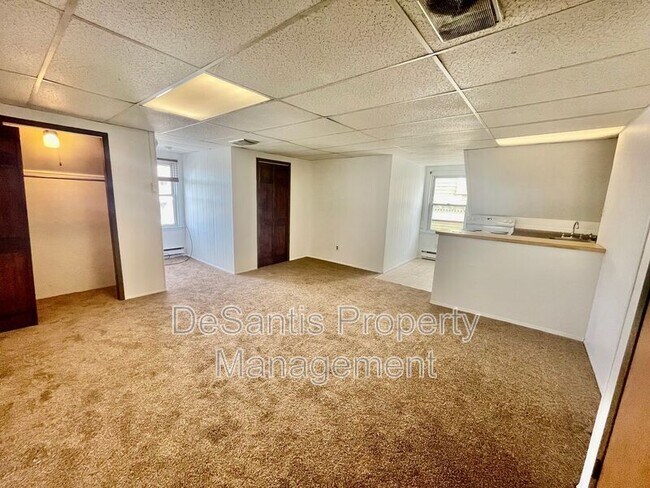 Foto del edificio - 514 E Chestnut St