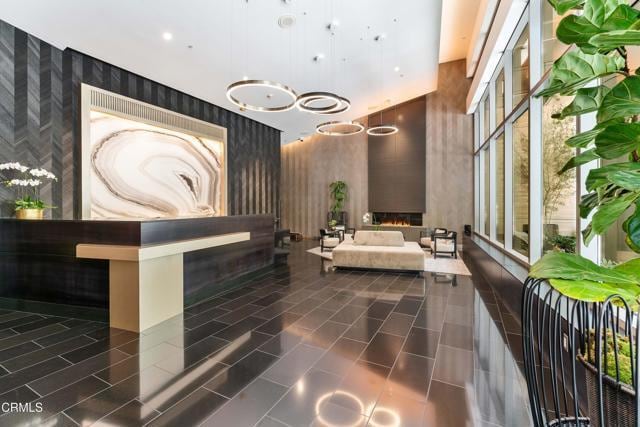 Foto del edificio - 1155 S Grand Ave