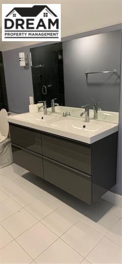 Building Photo - 1500 Venetian Blvd