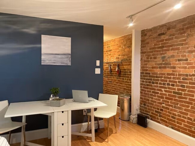 Photo - 1909 17th St NW Townhome