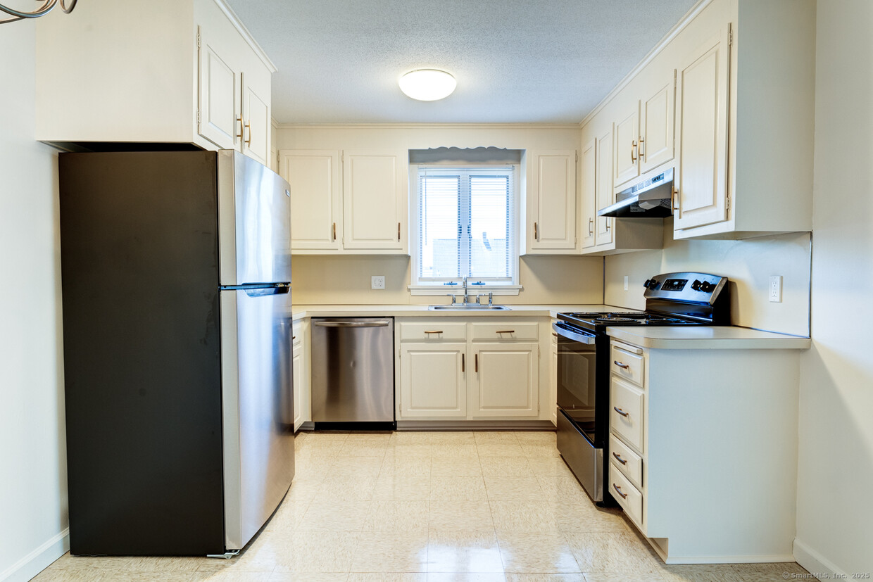 Foto principal - 54 Oak St