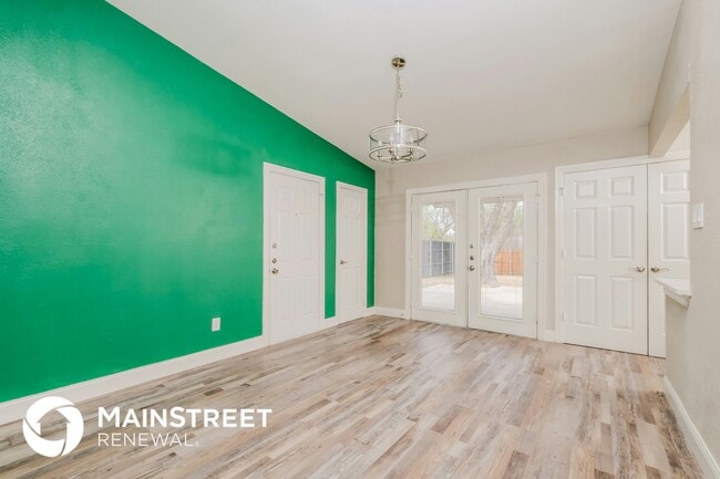 Foto del edificio - 1811 Mimosa Ave