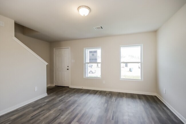 Foto del edificio - 15614 Briar Forest Dr