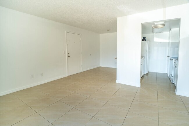 Foto del edificio - 277 Hermitage Hill Way