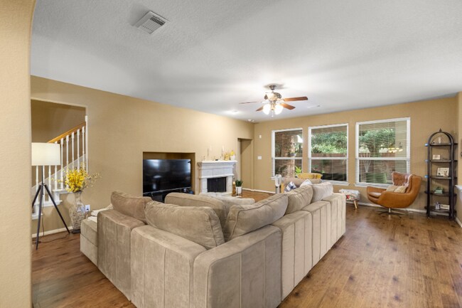 Building Photo - 8207 Golden Harbor
