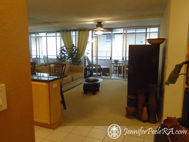 Foto del edificio - Pets Welcomed, Waikiki, Fully Furnished