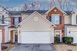 Building Photo - 408 Dyersville Dr