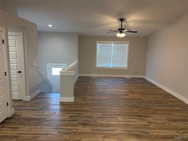 Foto del edificio - 28718 Woodland Heights Dr