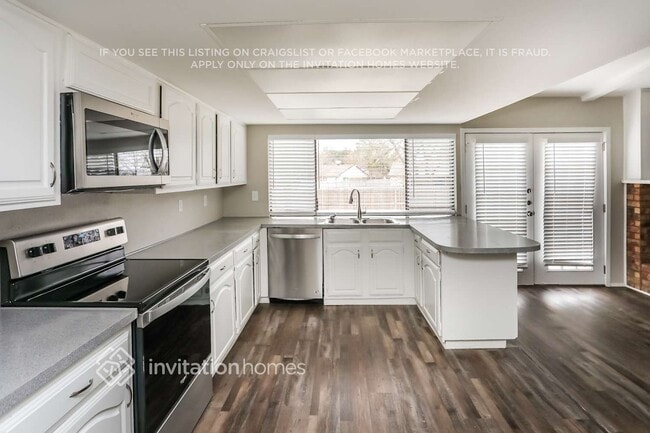 Building Photo - 500 Hardwood Trail