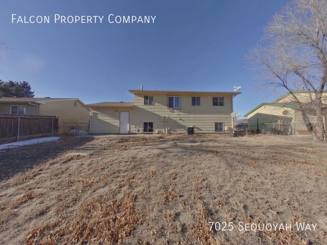 Building Photo - Renovated Cimarron Hills Home - Half off 1...