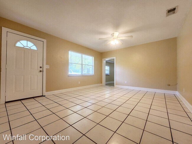 Building Photo - 3 br, 2 bath House - 13820 NW 155th Avenue