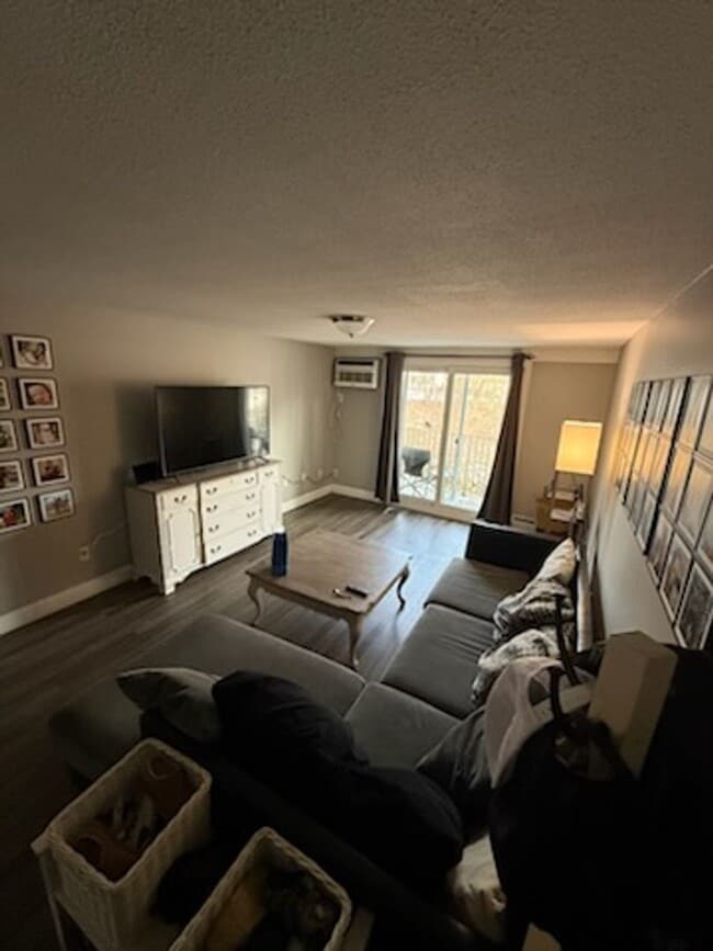 Foto del edificio - 1 Silvestri Cir