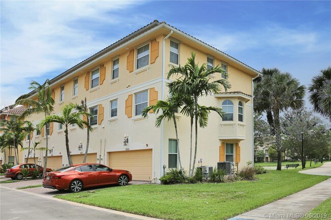 Building Photo - 3931 Passion Flower Rd