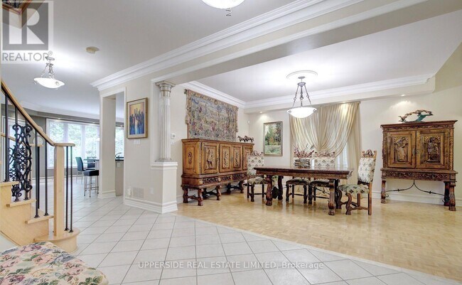 Photo du bâtiment - 119 Thornhill Woods Dr