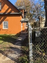 Building Photo - 101 S Gray Ave