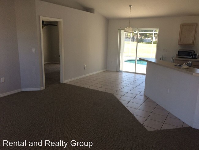 Building Photo - 2937 Evans Dr