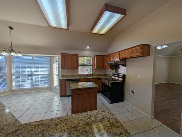 Foto del edificio - 6000 Arlington Dr