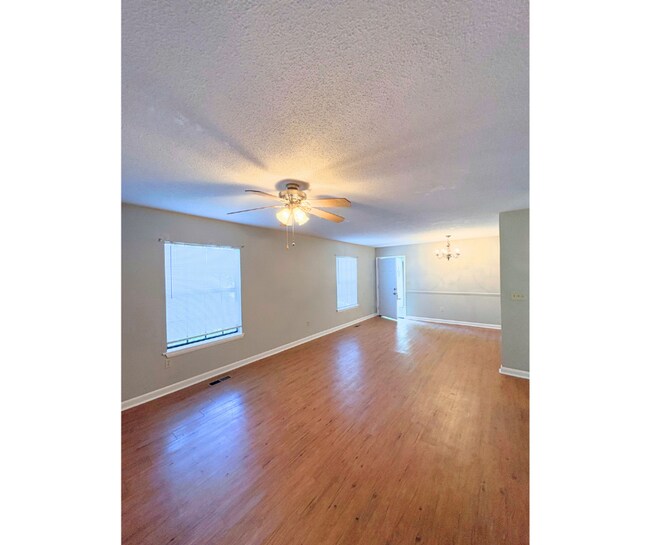 Building Photo - 8881 Millard Lee Ln