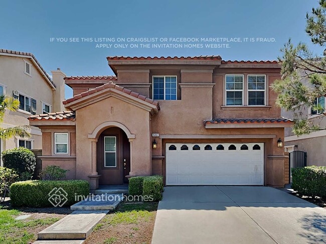 Building Photo - 16467 El Revino Dr