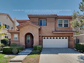 Building Photo - 16467 El Revino Dr