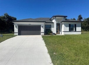 Building Photo - 15889 SW 58th Ct