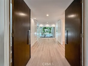 Building Photo - 4575 De Celis Pl