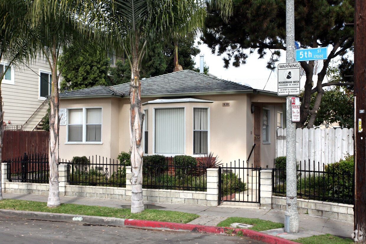 Foto del edificio - 1639 E 5th St