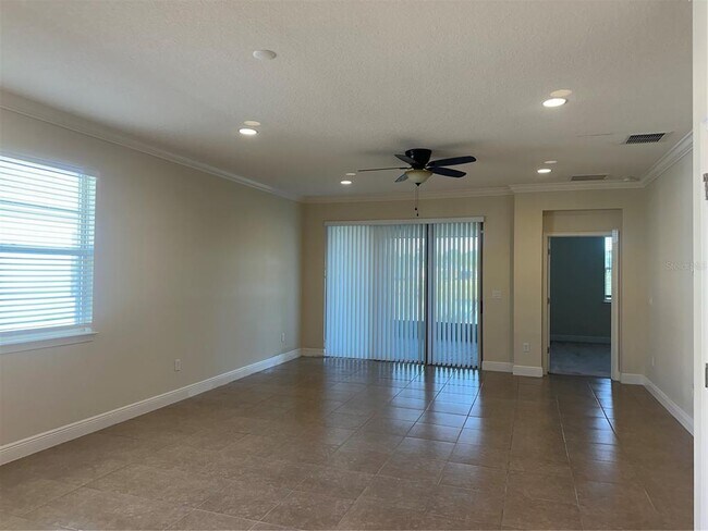 Foto del edificio - 3430 Sagebrush St